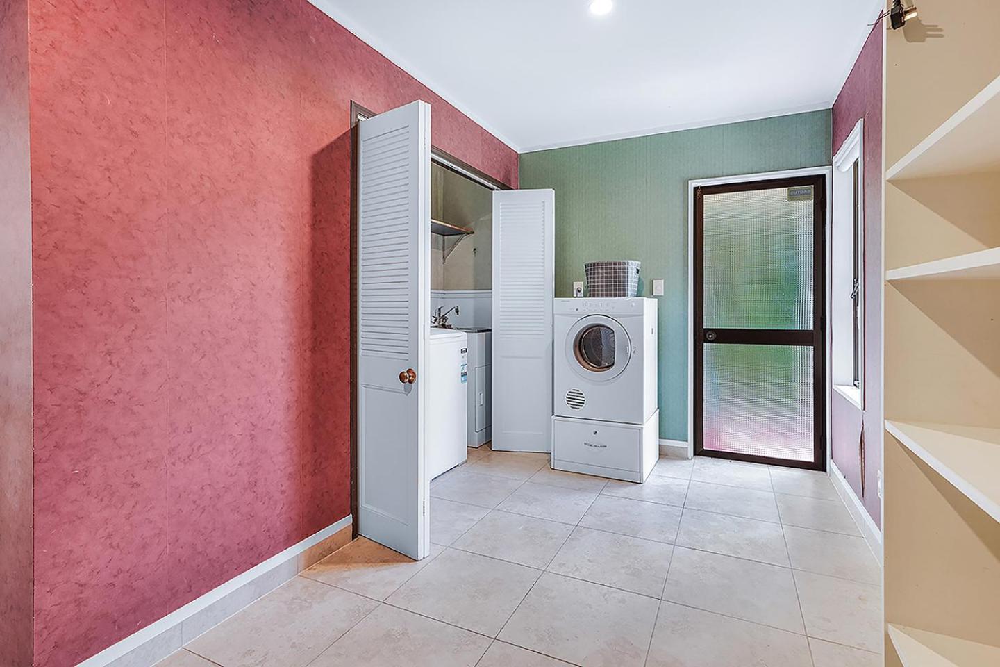 Wow, Spacious Home With A Pool Hamilton Extérieur photo